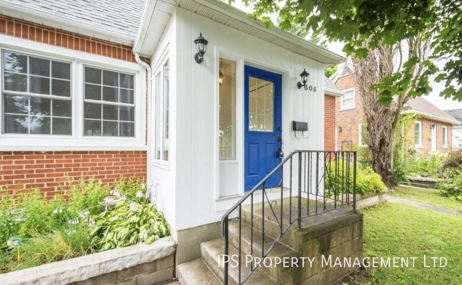 Photo principale - 306 MacDonald Ave