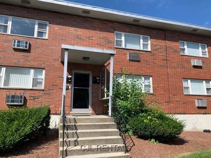 Photo - 1105 Lexington St (Waltham, MA)