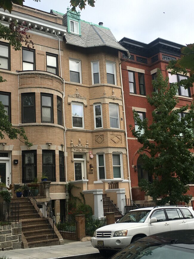 Building Photo - 1839 Kalorama Rd NW