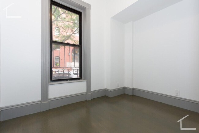 Foto del edificio - Beautiful 2 bed located next to Berklee and Northeastern.