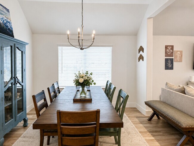Foto del edificio - 2719 Sellers Island Dr