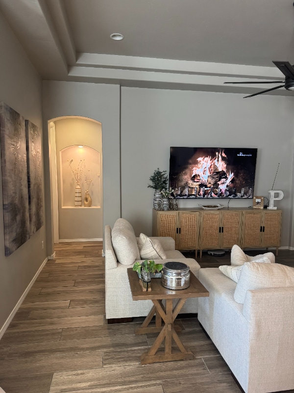 Building Photo - 704 Amatista Lp SE