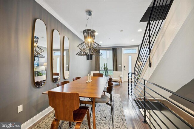 Foto del edificio - 2137 N Darien St