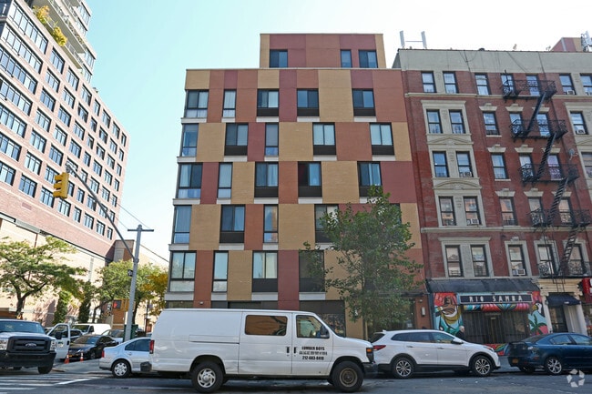 Foto del edificio - 1473  5th Avenue