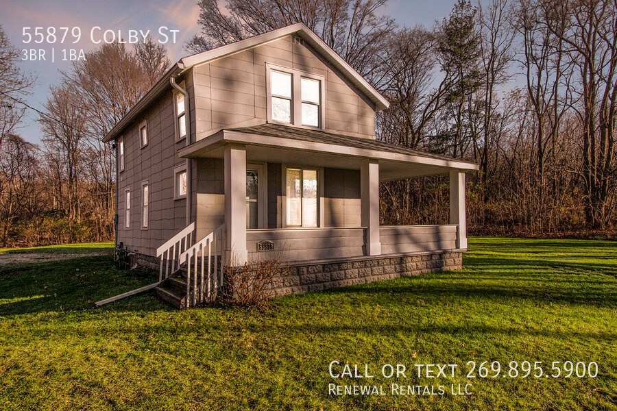 Primary Photo - Nice home with large yard located in Dowagiac