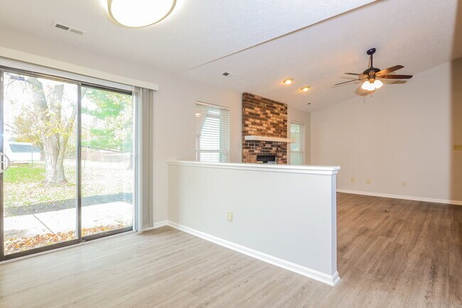 Building Photo - 9222 Ratcliff Ct