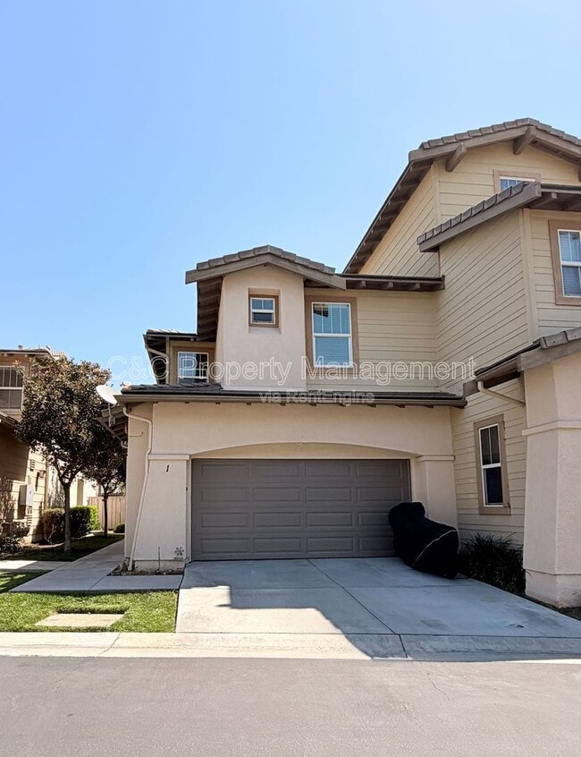 Building Photo - 24724 Ambervalley Ave