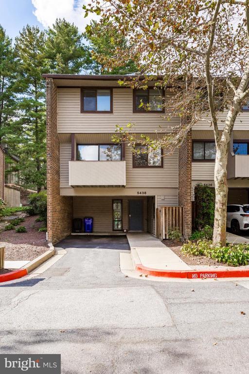 Foto del edificio - 5438 Ring Dove Ln