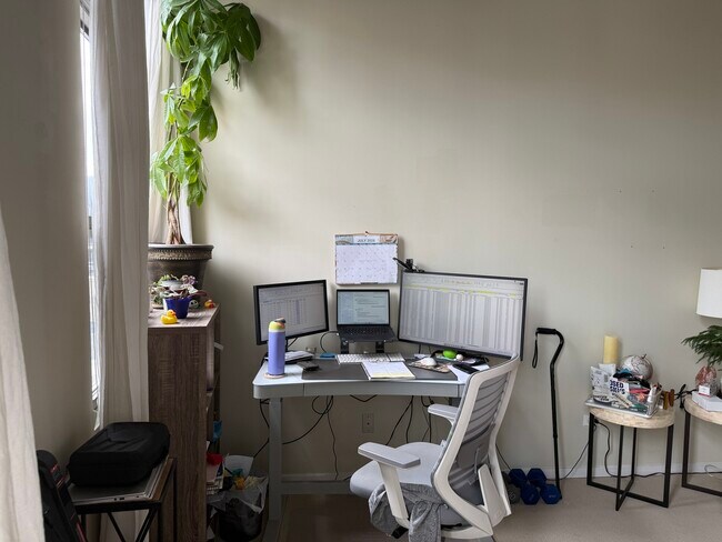Foto del edificio - 900 N Kingsbury St