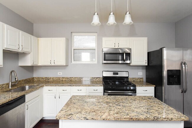 Foto del edificio - 4140 N Western Ave