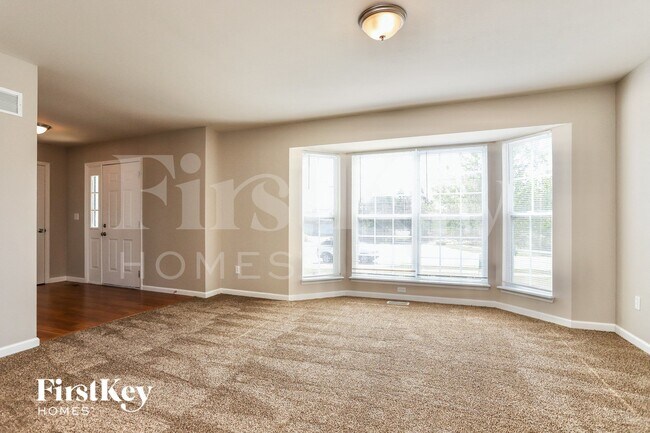 Building Photo - 250 Old Chesapeake Dr