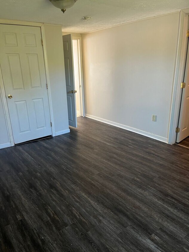 Foto del edificio - 110 Conrad Ct