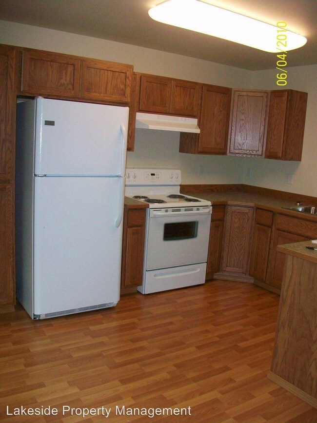 Building Photo - 1183 W Kyler Ave