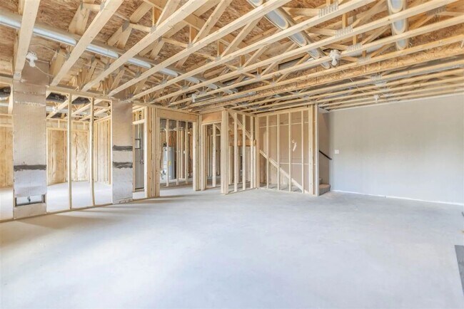 Foto del edificio - NEWLY BUILT BEAUTIFUL 2BD/2BA HOME!
