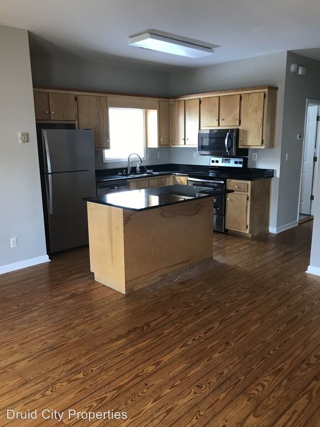 Foto del edificio - 5 Brook Meadows Cir