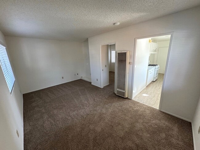 Building Photo - 132for