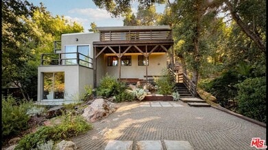 Building Photo - 19562 Cave Way