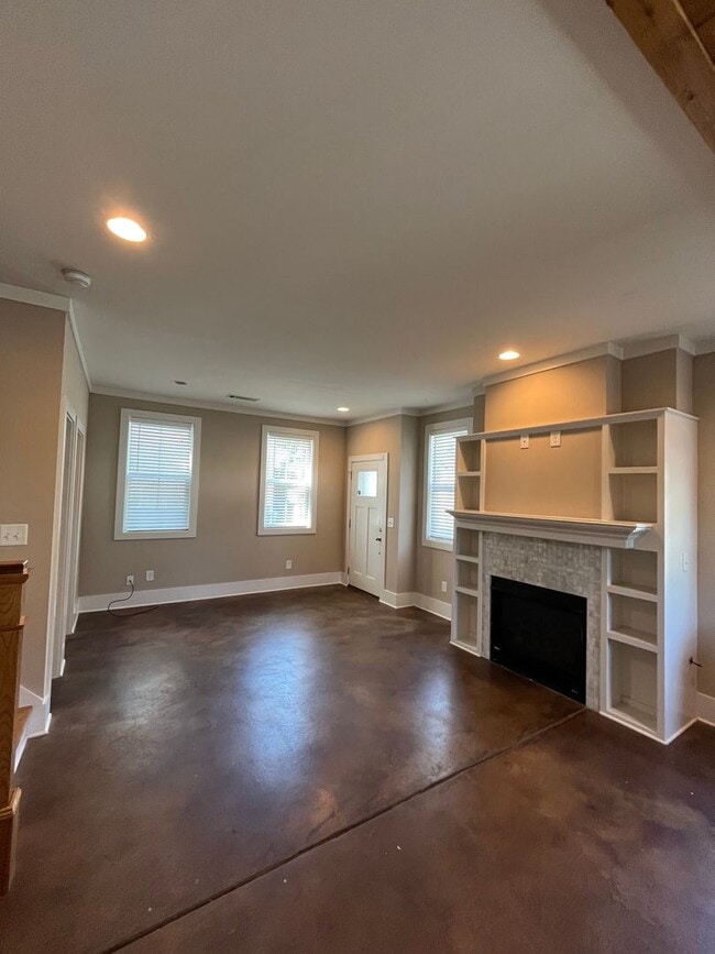Foto del edificio - 2 Bedroom/ 1.5 Bath Home in North Nashvill...