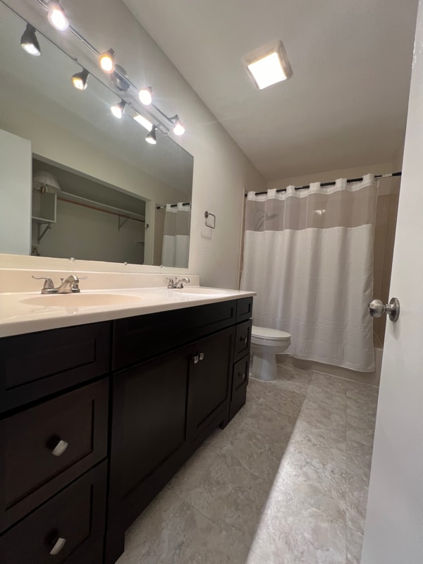 Foto del edificio - 1574 N Copper Creek Rd
