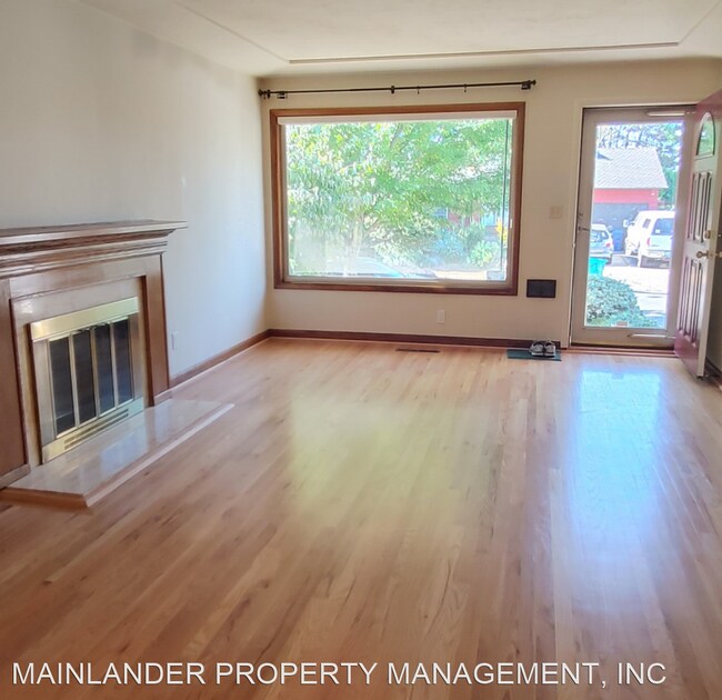 Building Photo - 3 br, 1.5 bath House - 4317 SE RURAL ST.