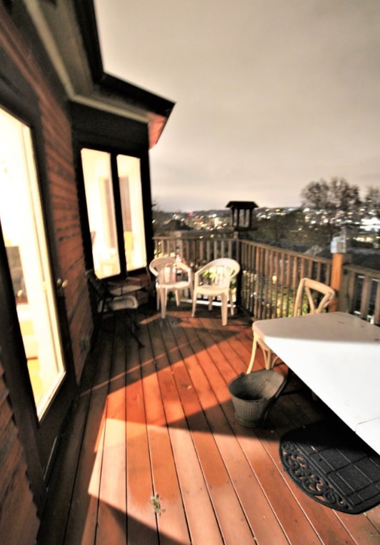 Primary Photo - 53 Lawn St