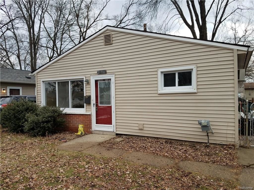 Foto principal - 21916 Blackstone St