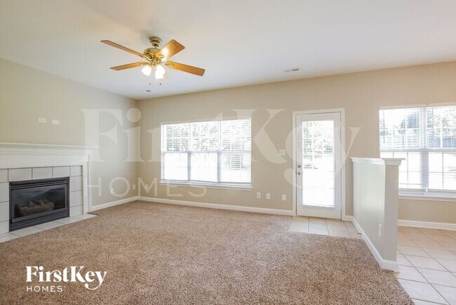 Foto del edificio - 105 Mark Twain Ct