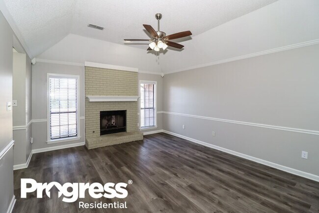 Building Photo - 4142 Hidden Fern Ln N
