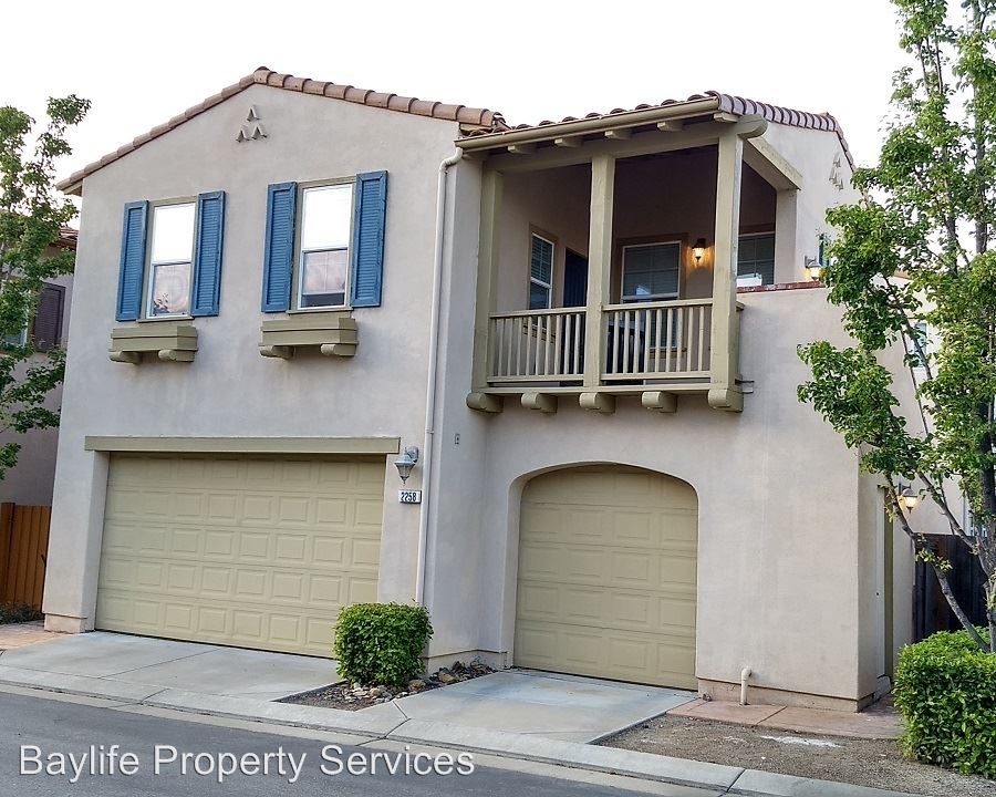 Foto principal - 2258 Magnolia Bridge Dr