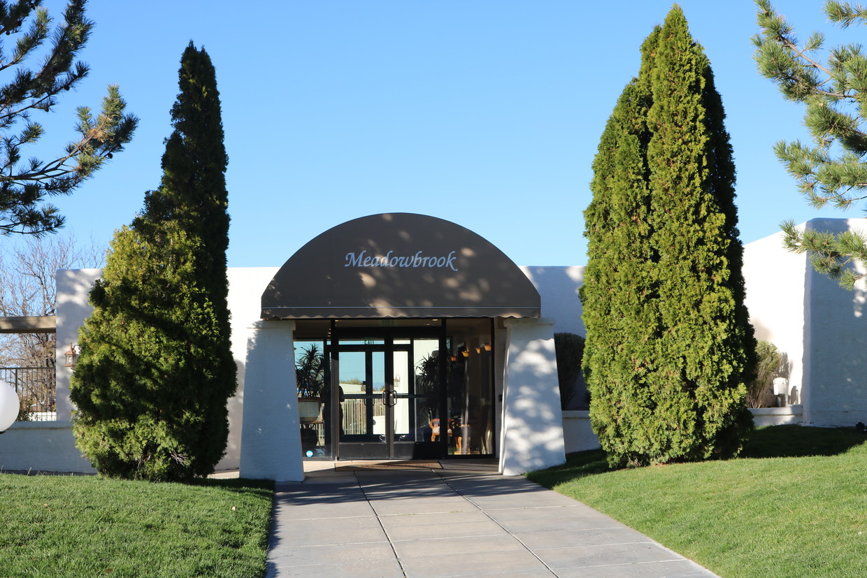 Foto principal - Meadowbrook Home Rentals