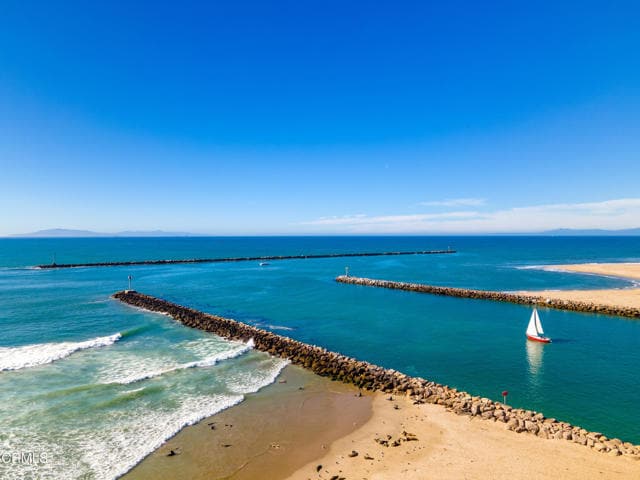 Foto del edificio - 2405 Ocean Dr