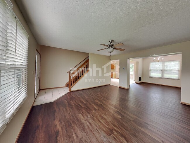 Building Photo - 216 John Reese Pky