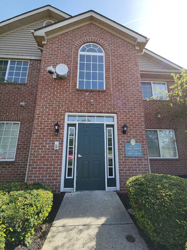 Foto principal - 6553 Dorothy's Creek