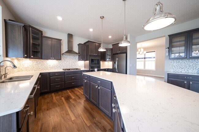 Building Photo - 18196 Goldfinch Wy