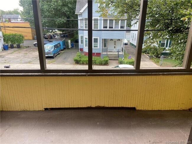 Building Photo - 15 Dorman St