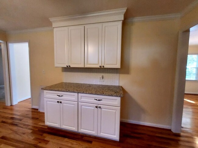 Foto del edificio - 3 Bedroom Brick Home