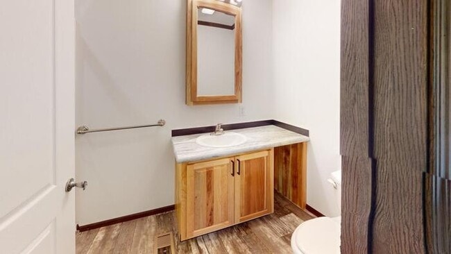 Foto del edificio - 133 Northwest Dr