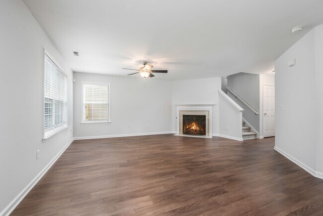 Building Photo - Spacious 3 Bedroom Home on the Wake County...