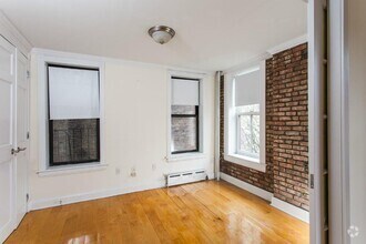 Building Photo - 110 Bedford St