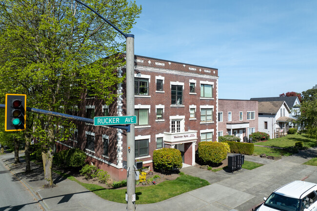 Foto del edificio - Madrona Apartments