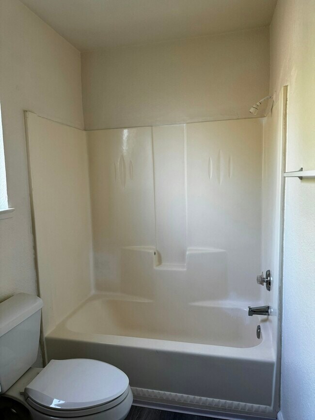 Foto del edificio - 7407 Kelley Dr