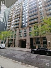 Building Photo - 35-1235 Hayden St
