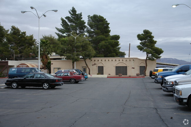 Building Photo - Rose Garden Apartments