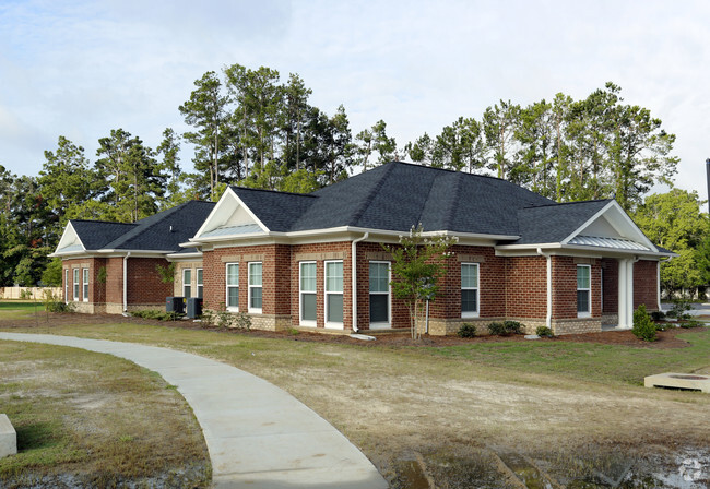 Building Photo - Lake Pointe Apartments