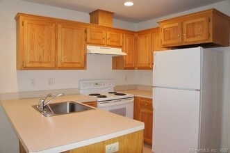 Building Photo - 22 Ferris Ave