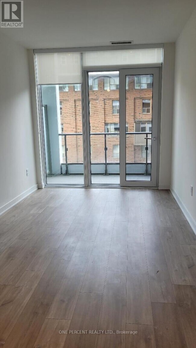 Photo du bâtiment - 471-121 LOWER SHERBOURNE St