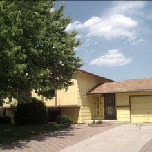 Building Photo - 6675 Brook Forest Dr