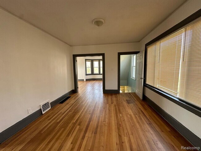 Foto del edificio - 734 Ashland St