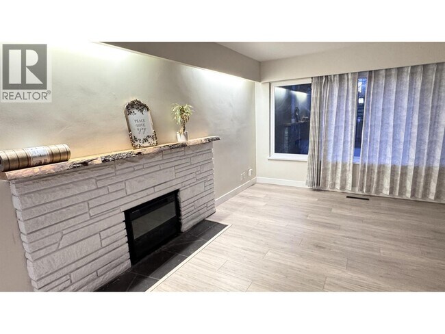 Photo du bâtiment - 5552 Jersey Ave