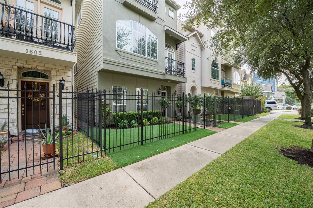 Foto principal - 1605 Summer St